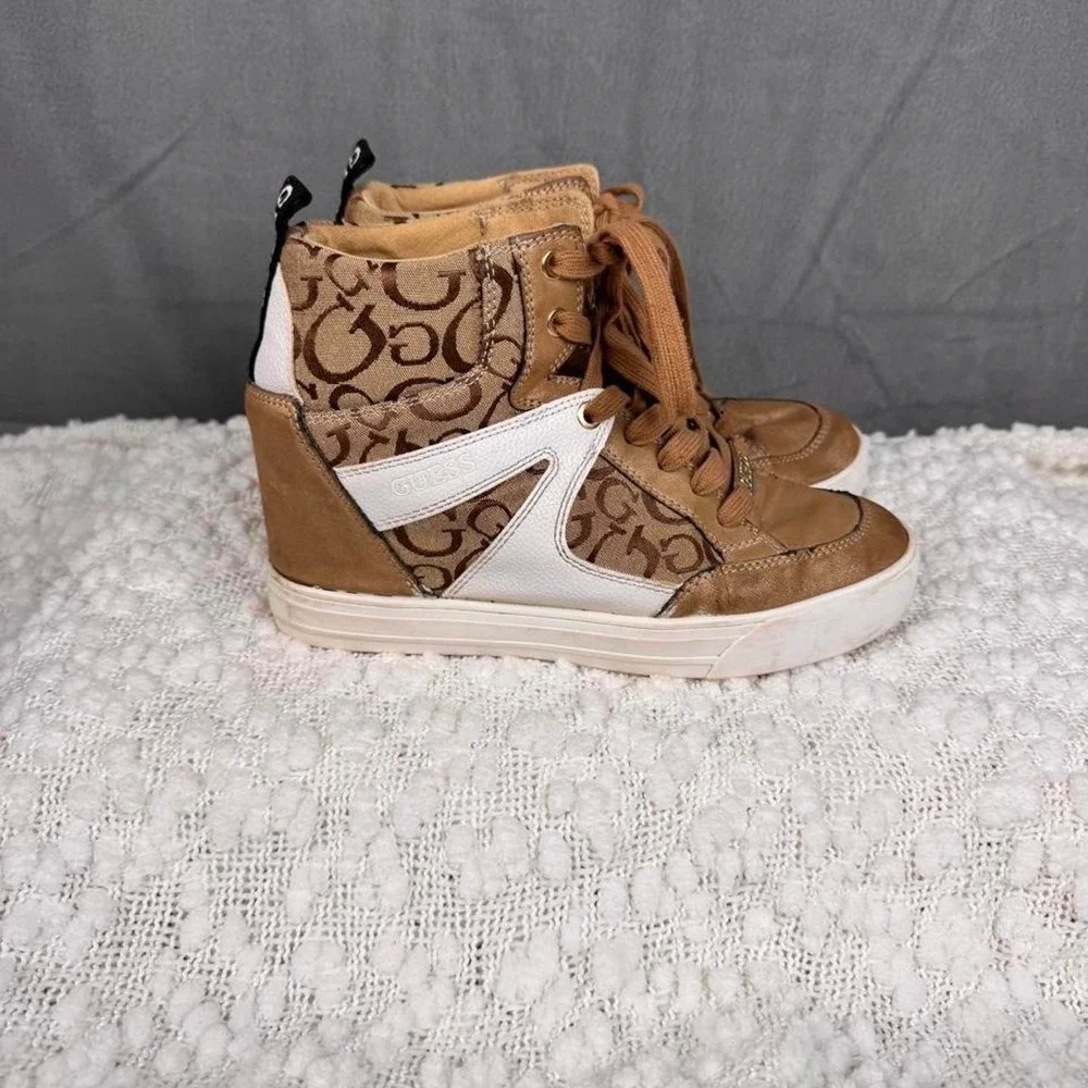 GUESS Brown Wedge Sneakers Women's Lace Up Hidden Heel Casual‎ Fashion Shoes
